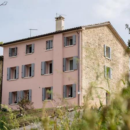 Bed & Breakfast La Corte Di Cesio *