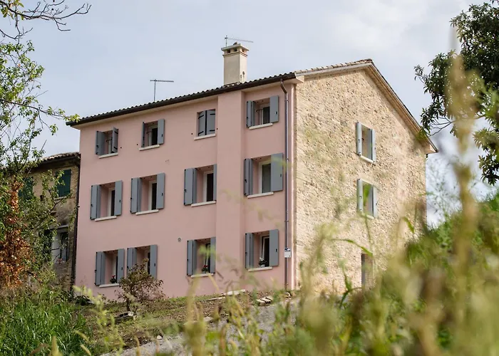 Bed & Breakfast La Corte Di Cesio *